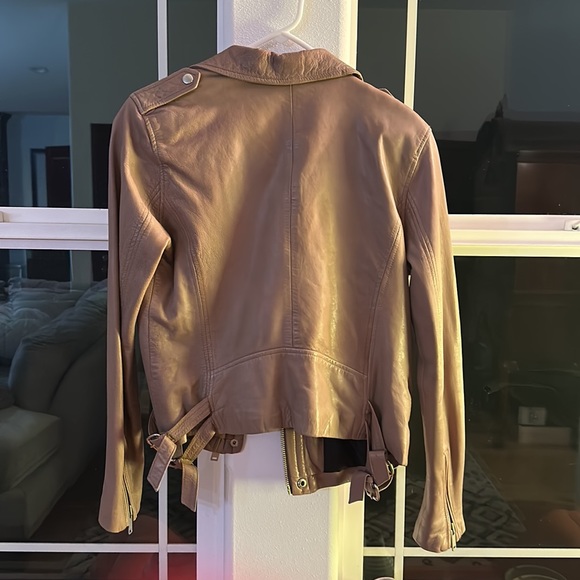 Soft leather taupe colored Moto-jacket. - Picture 4 of 7